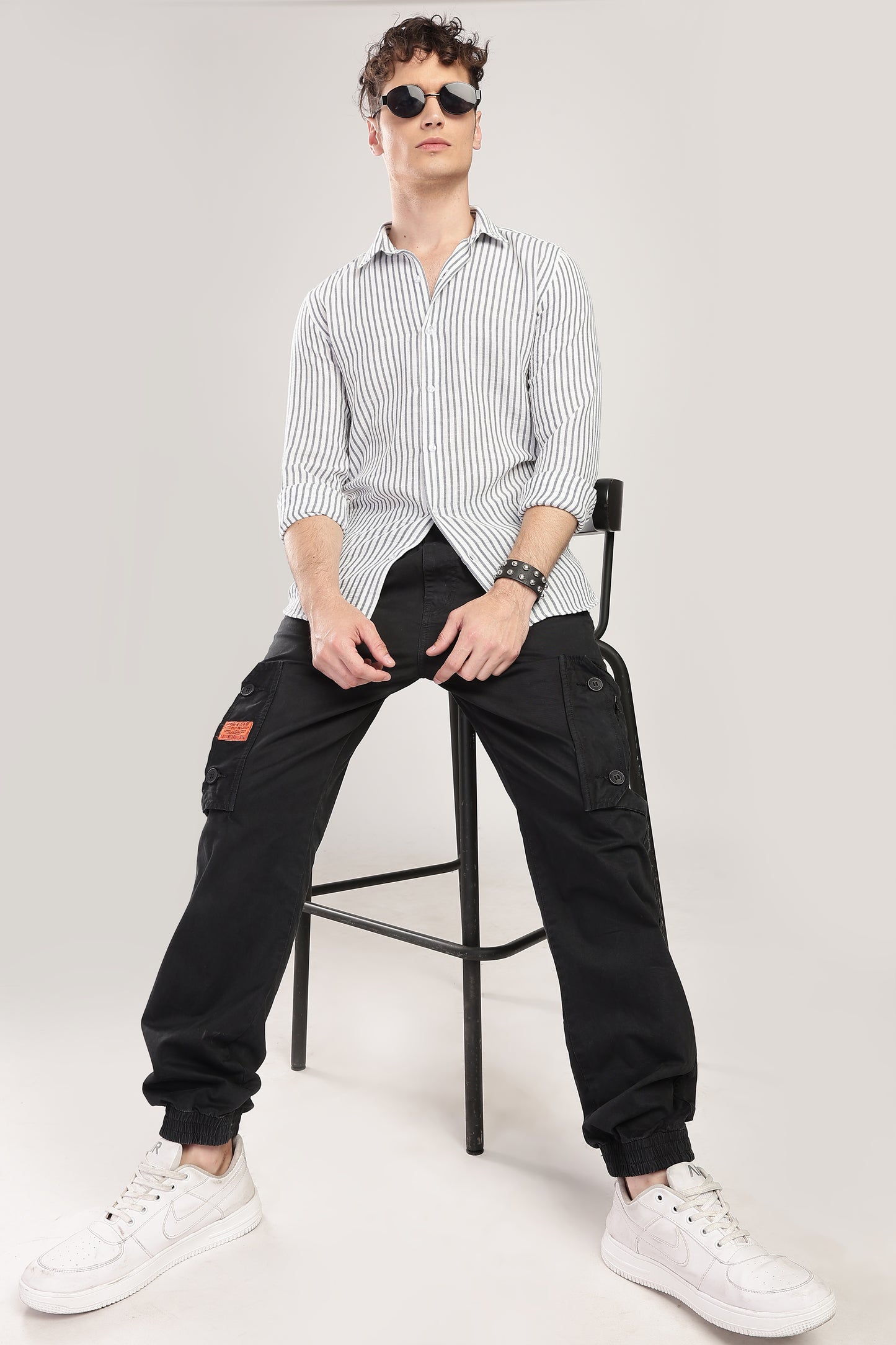 Men Linen Like Lining Shirt-Charcoal