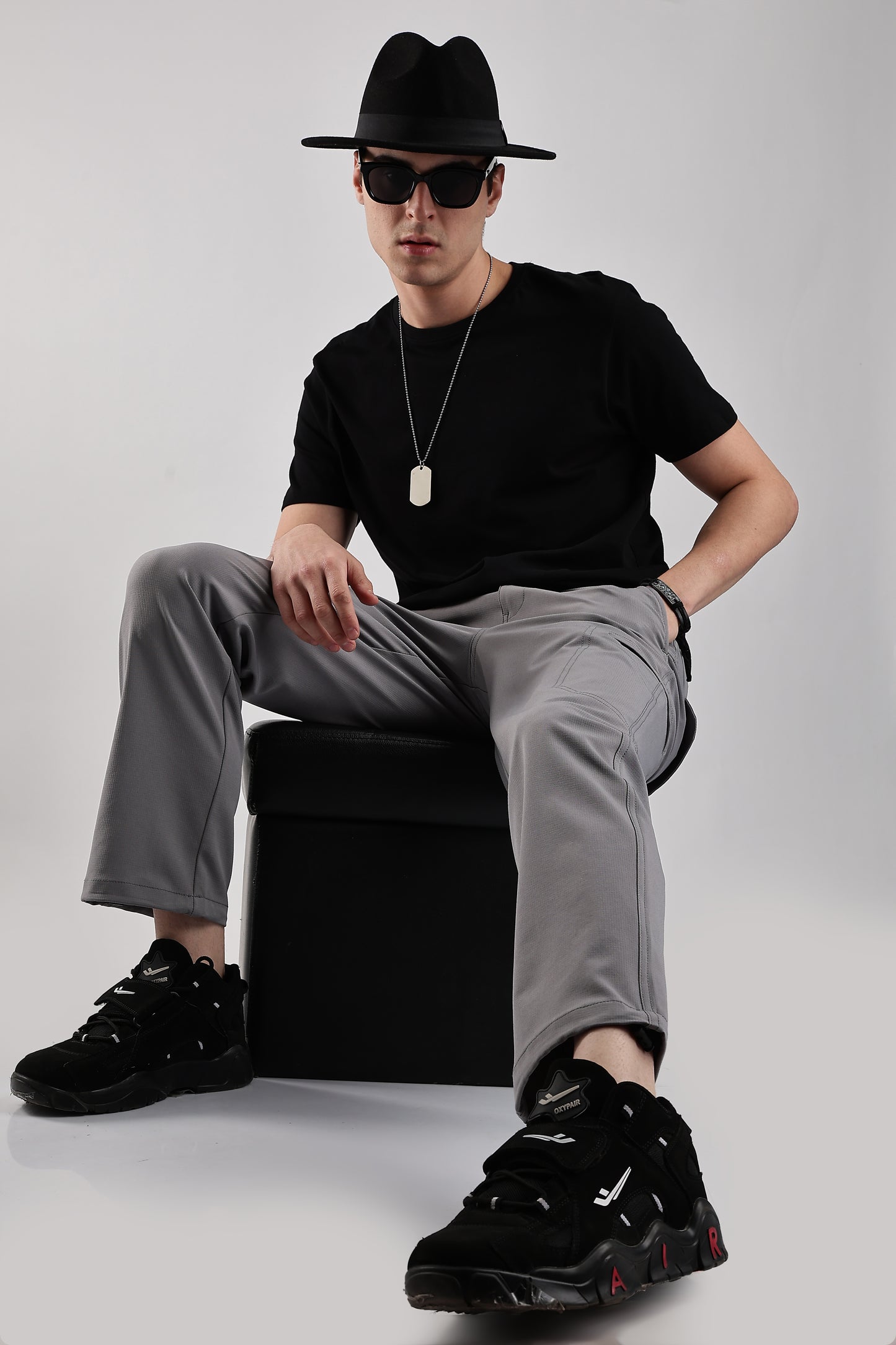 light grey cargo pants men