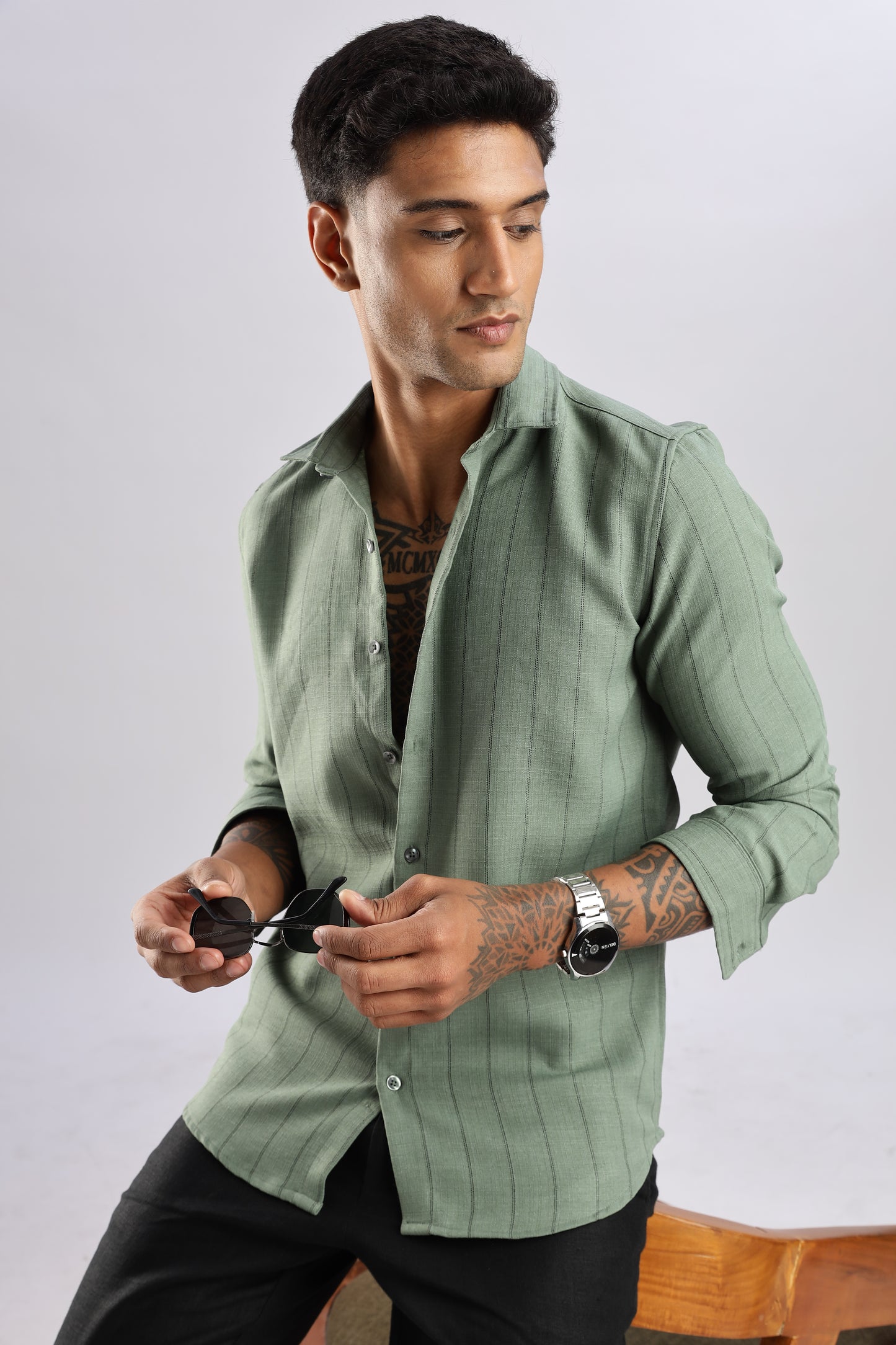 Men Air Like Linen Stripes Shirt-Olive