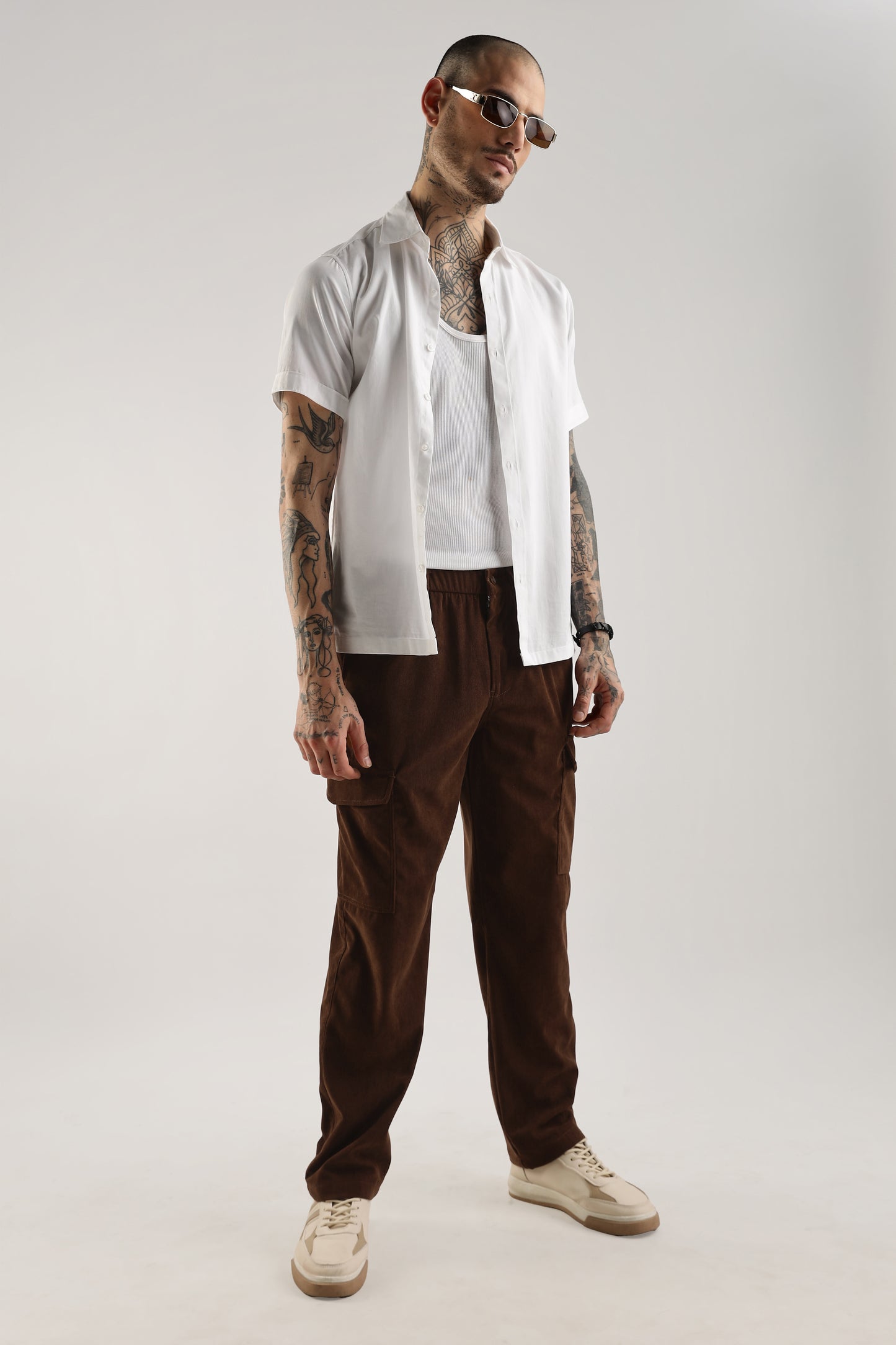 Men Corduroy Relaxed Cargo-Brown