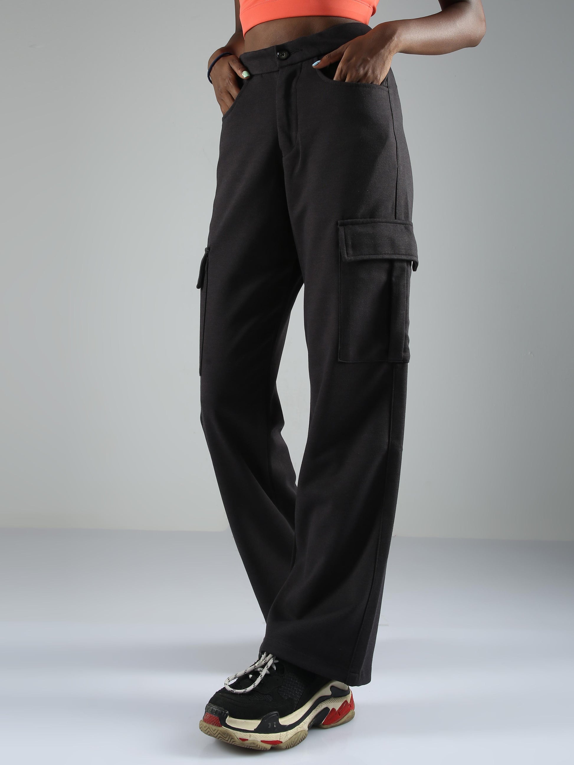 Buy latest cool and comfortable black straight pants online