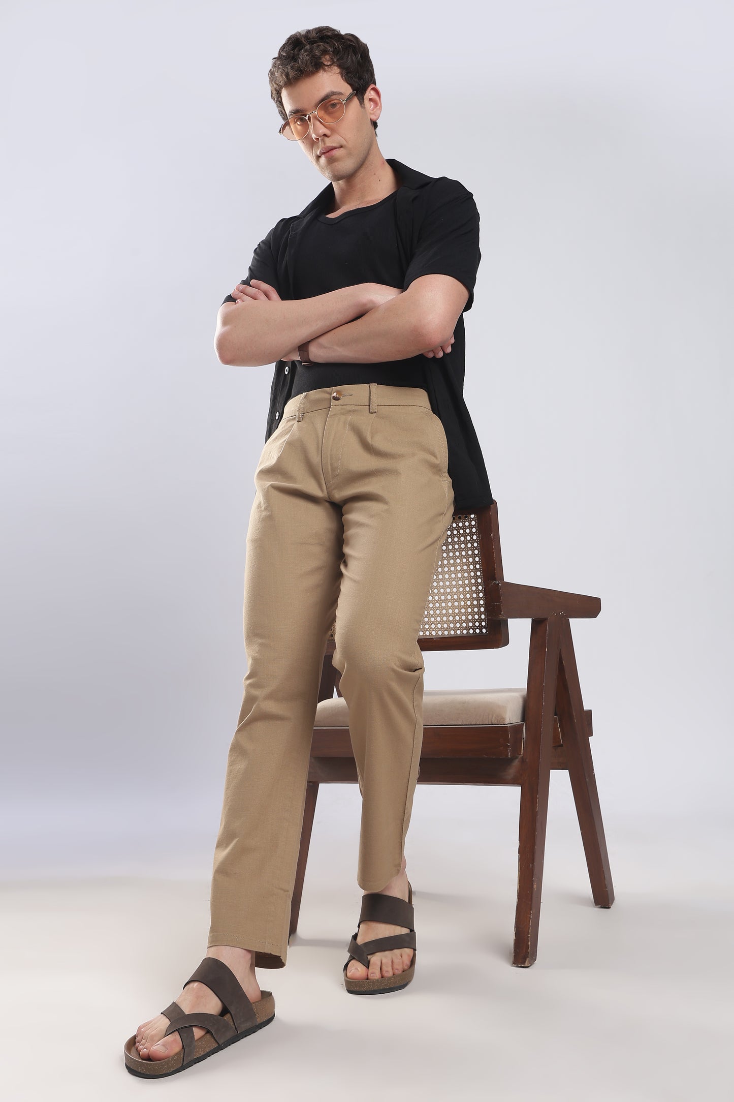 Linen Pleat Traveller-Khakhi