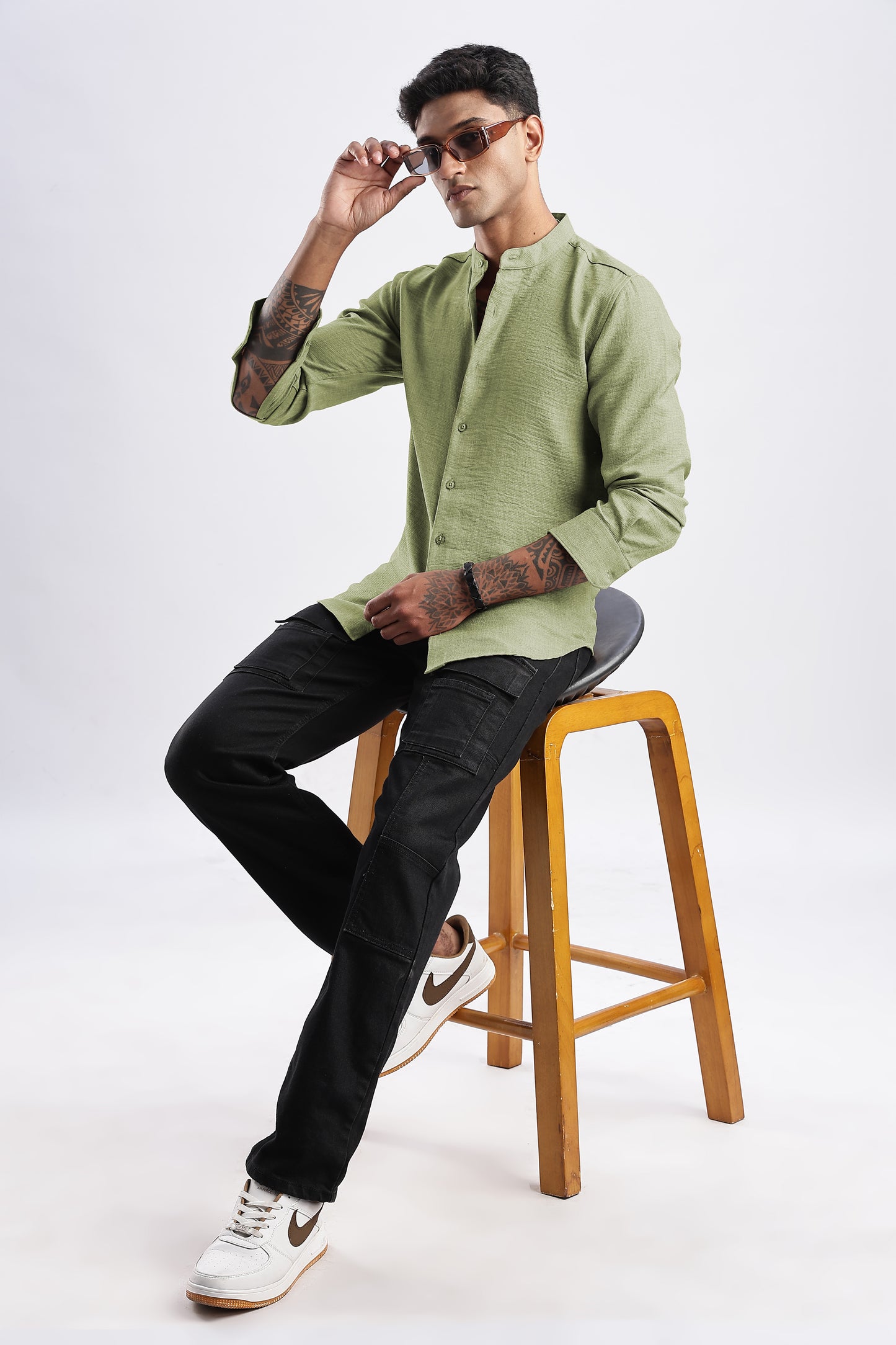 Men Milange Linen Look Shirts Mandarin Collar- Green