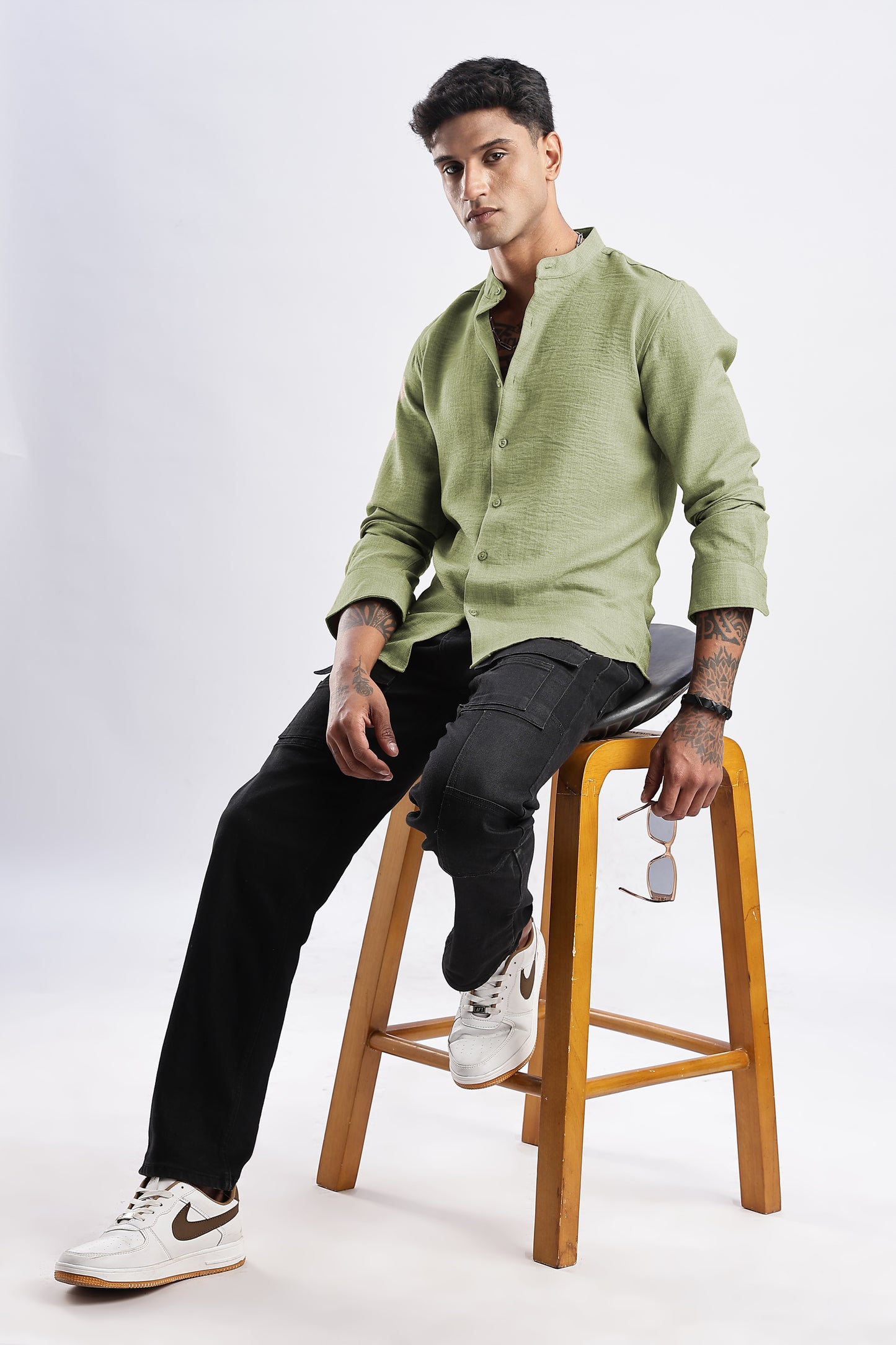 Men Milange Linen Look Shirts Mandarin Collar- Green