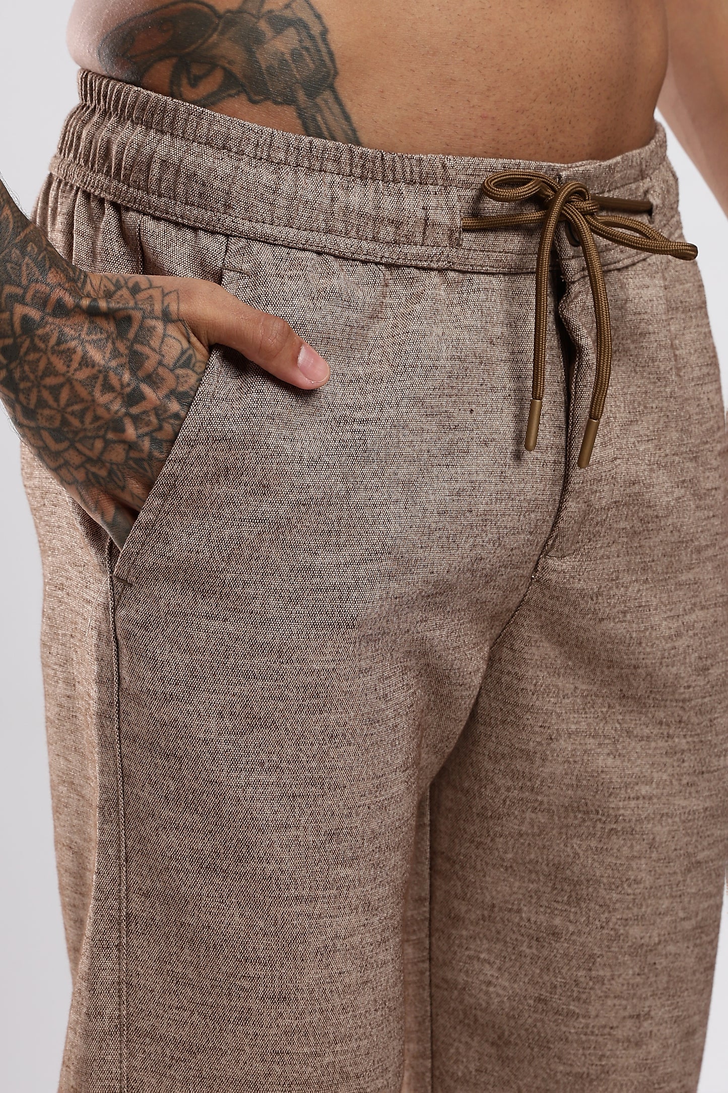Twisted Linen Like Traveller Pant-Khakhi